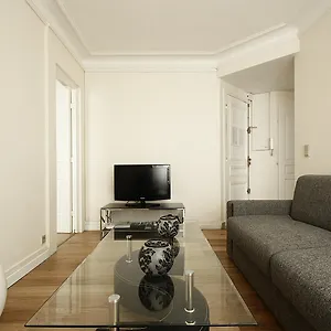 Appartement Bridgestreet Champs-elysees, Parijs