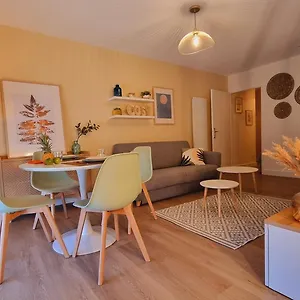 https://t2-quartier-mermoz-2-places-de-parking-prives.midi-pyreneeshotels.com