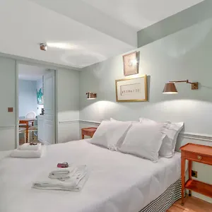Apartment Pick A Flat's In Saint Germain - Paul-louis Courier, Paris