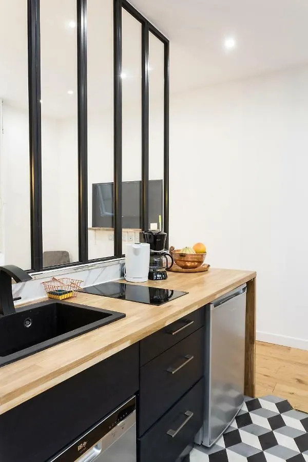 Studio D'Architecte Au Pied De Tour Eiffel Apartment Paris